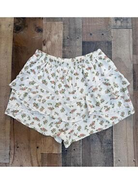 Kirious Los Angeles Ruffled Shorts Size M (Measurements below)